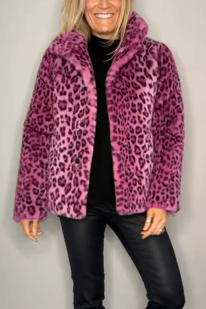 Aida - Short leopard print coat