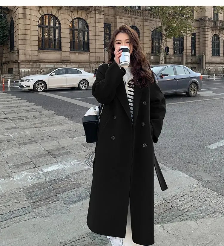 Alessia - Essential and Elegant Long Coat