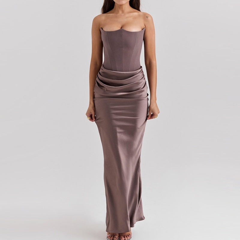 Rayza - Elegant and Bold Long Dress