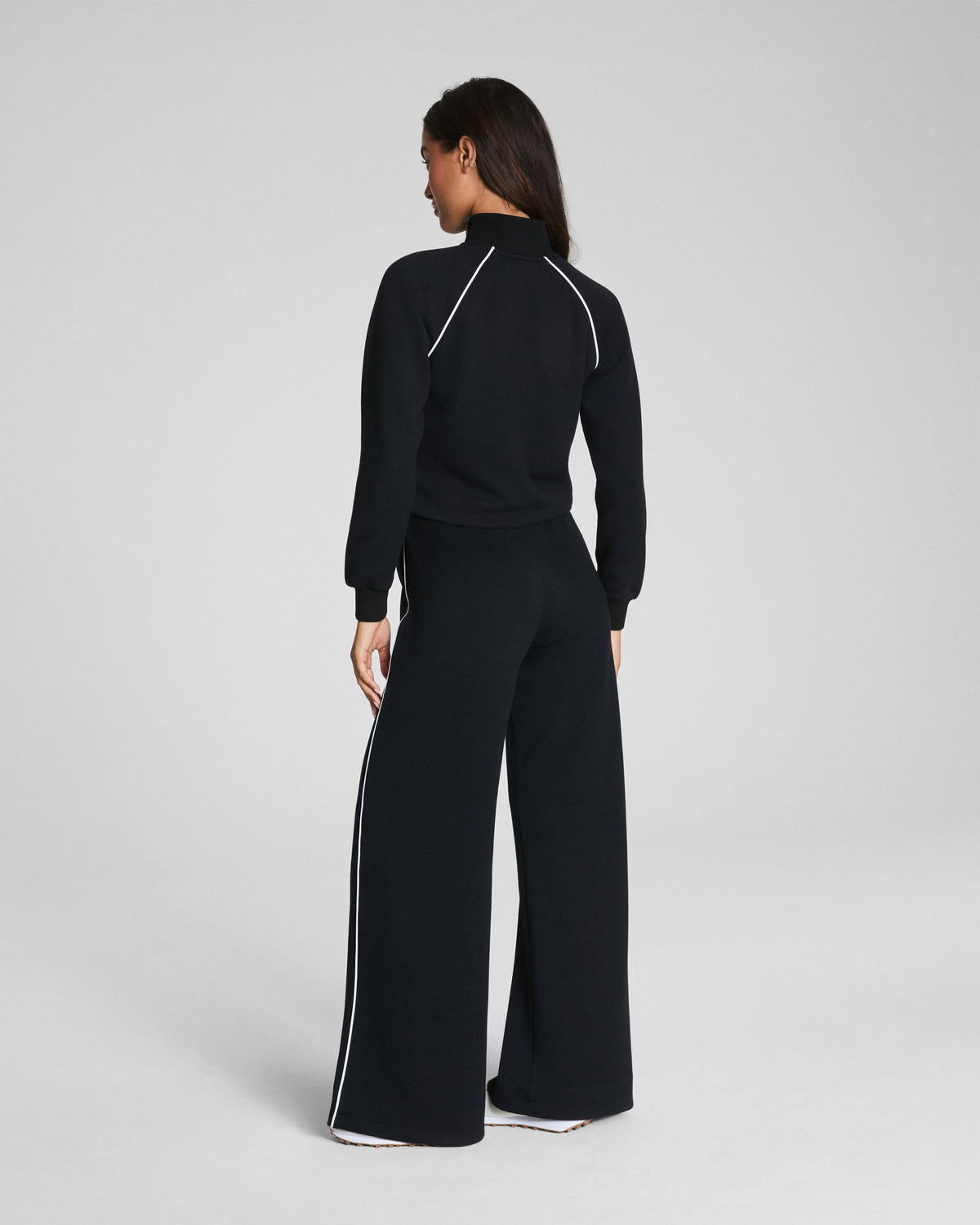 Leyla - Long-Sleeve Sports-Style Jumpsuit