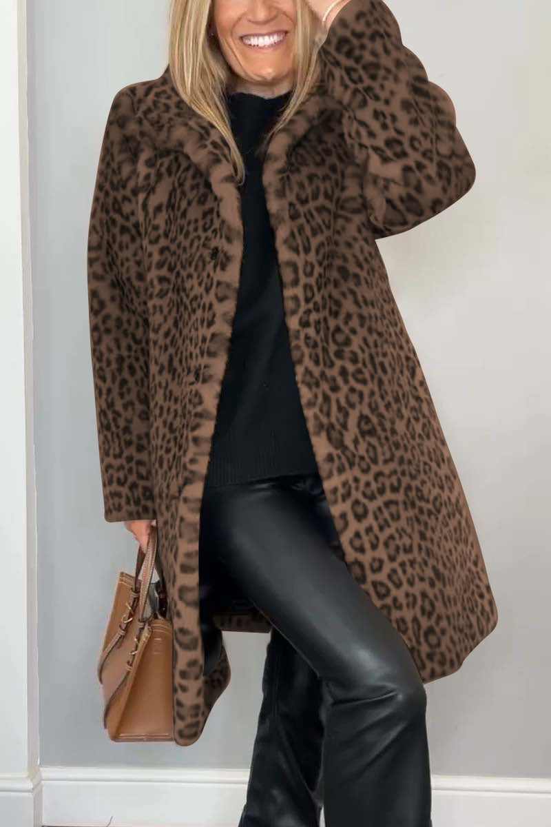 Agnes - Long Coat with Leopard Print