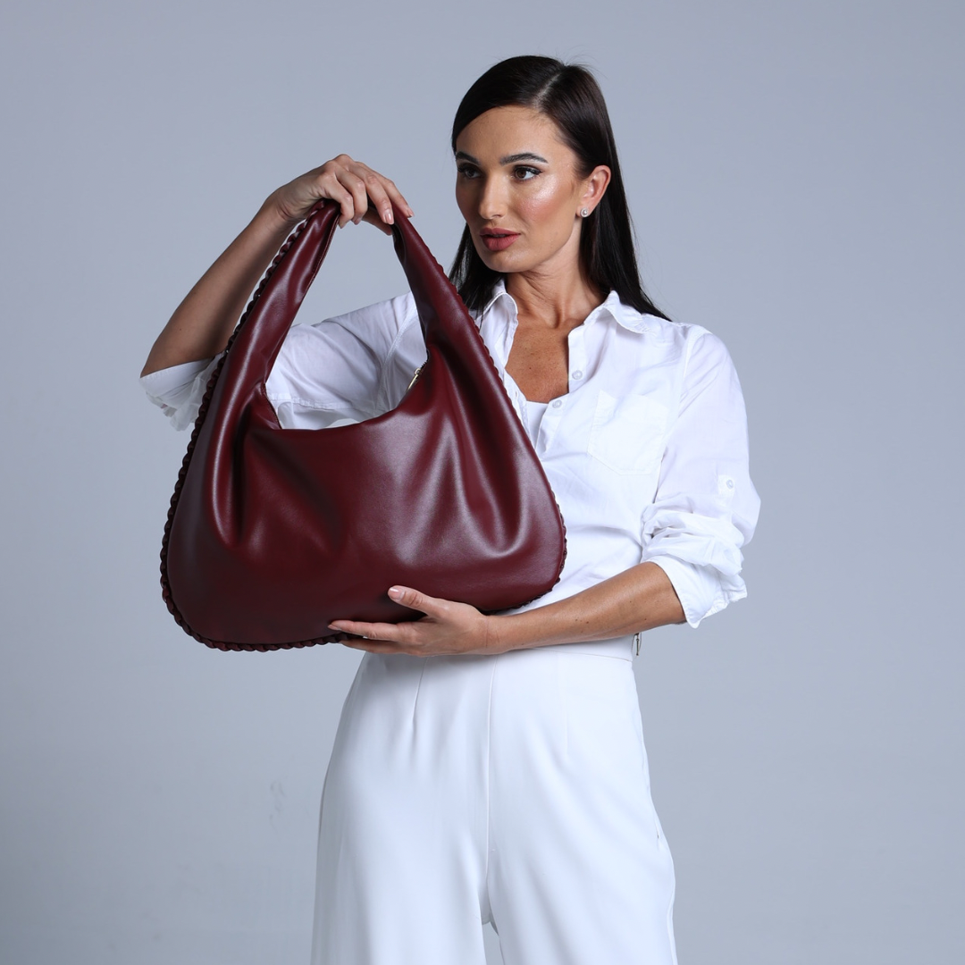 Bernaia - Elegant leather bag