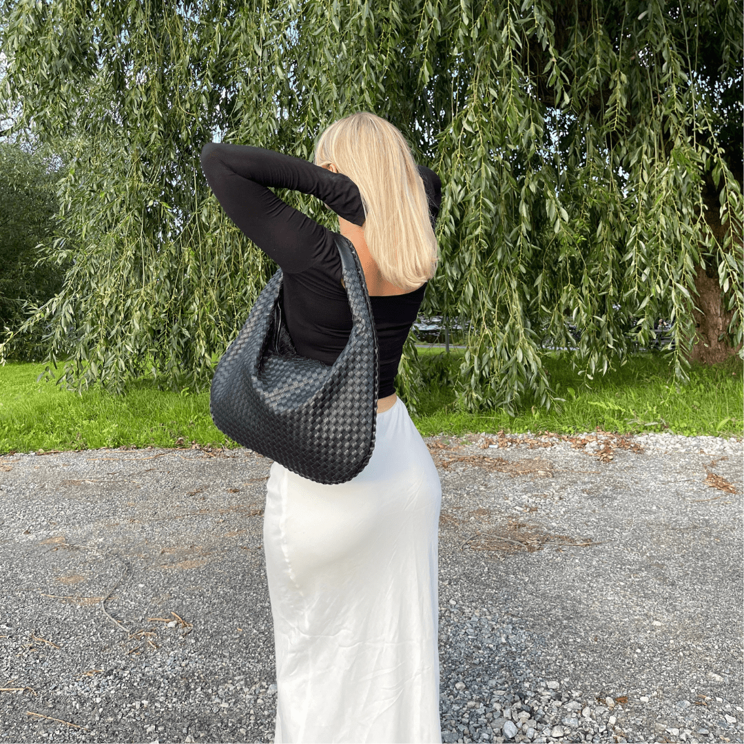 Bernaia - Elegant leather bag