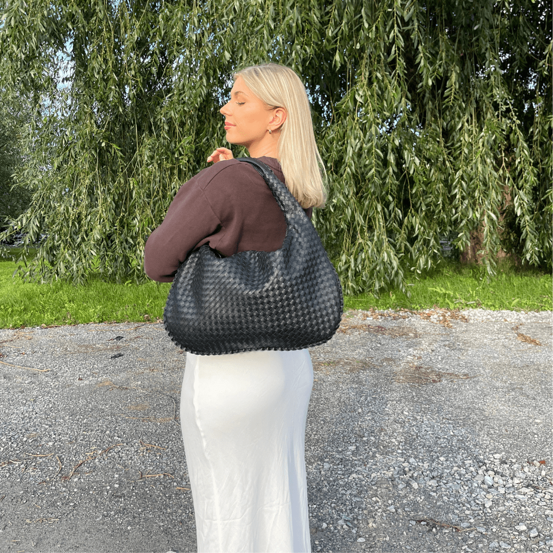 Bernaia - Elegant leather bag
