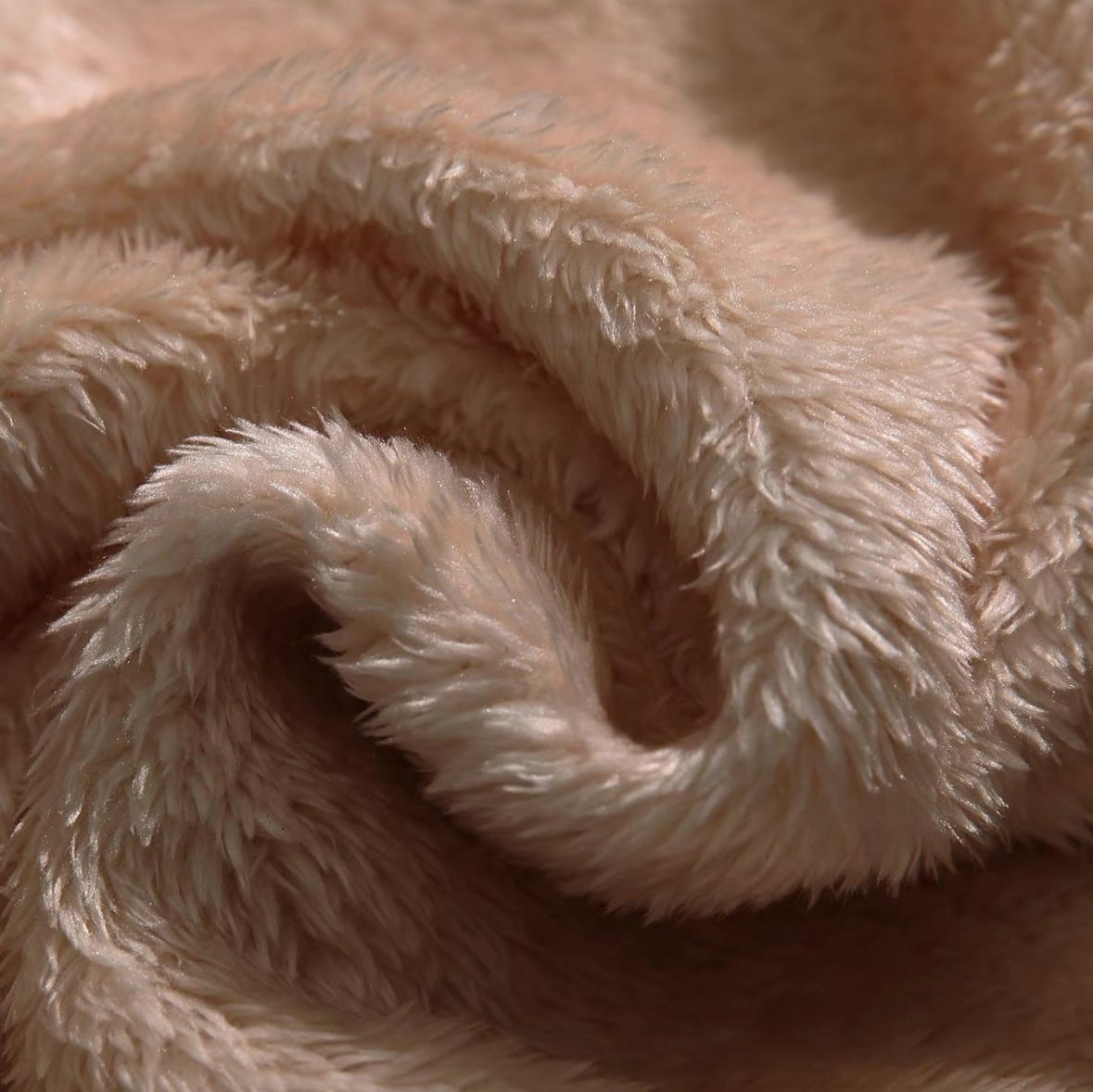 Gaty - Oversized Cloud-like Fleece Hoodie, Unisex.