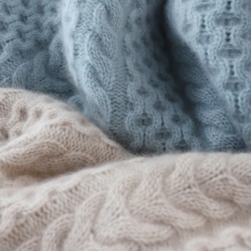 Lucero - Cashmere turtleneck jumper