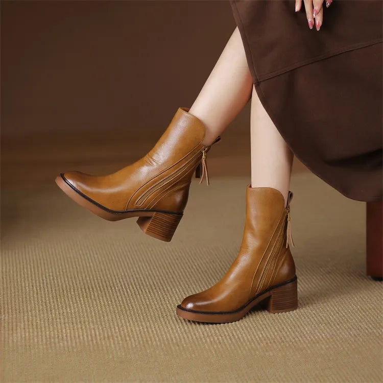 Adriana- Fashionable Leather Boots for Women