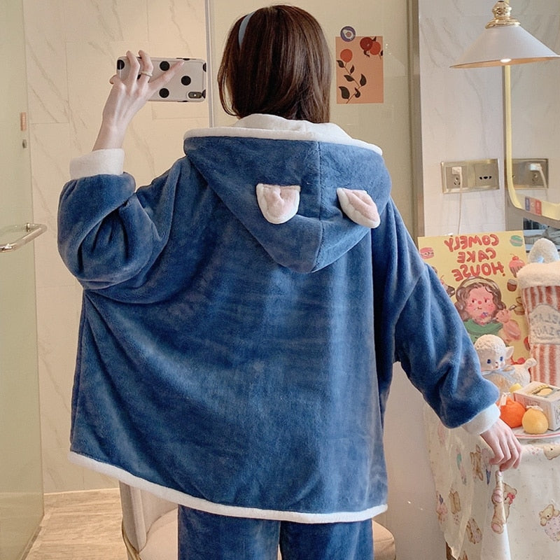 FelineComfort™ - Relaxed Cat Pyjama Set