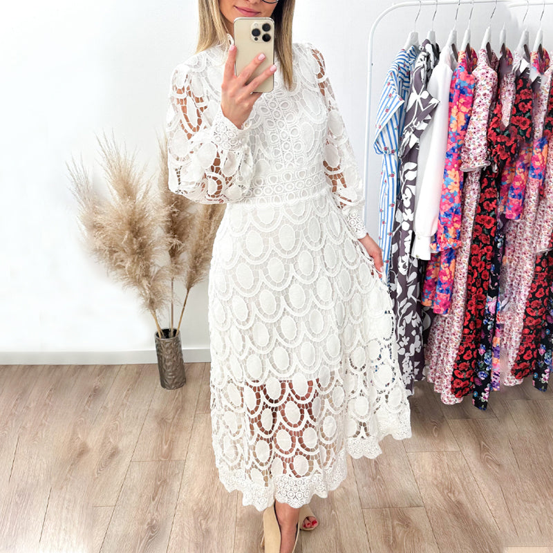 Nila - Long Lace Dress in French Style
