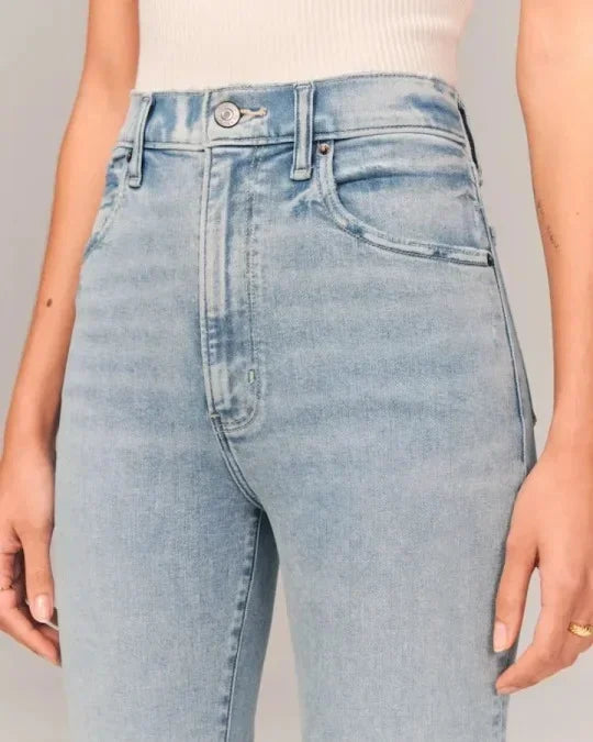 Khole - Butt Lifting Flare Jeans