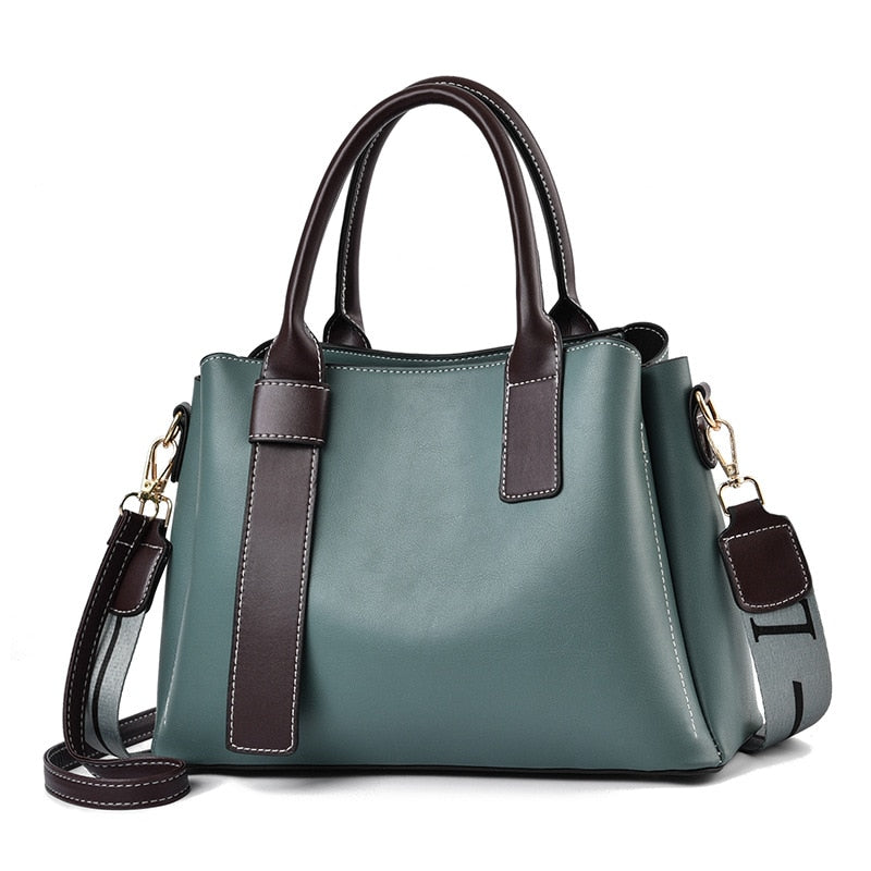 Ceciliane - Practical shoulder bag