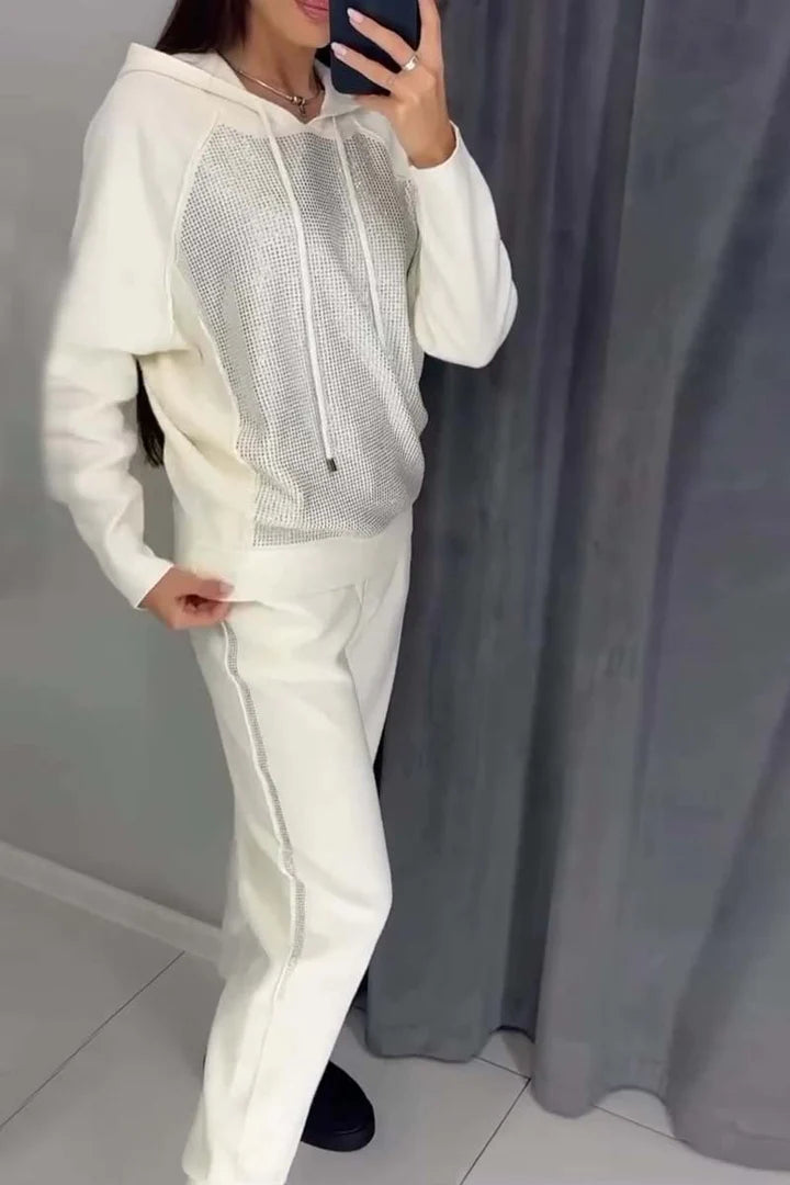 Nadia™ - Casual Tracksuit with Hoodie and Diamond Embellishments