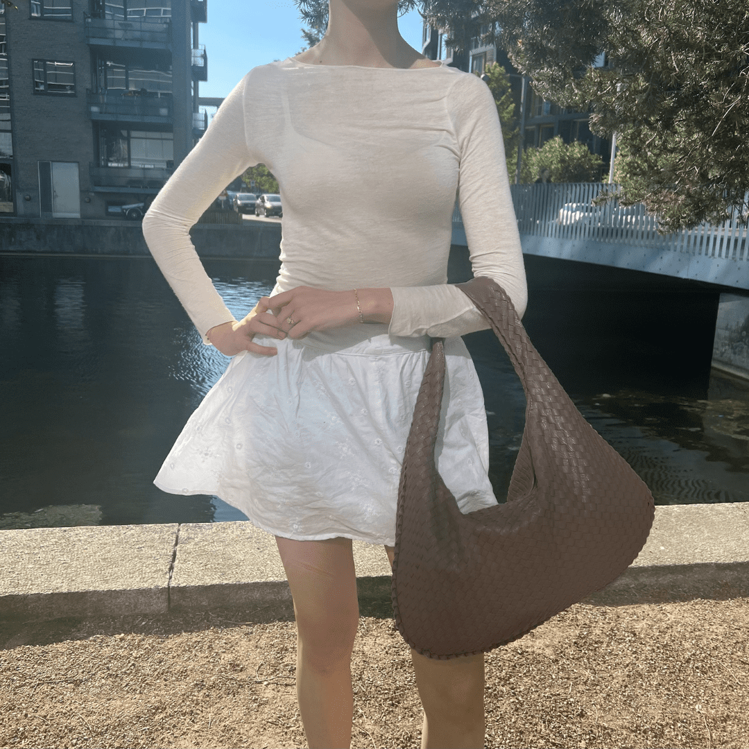 Bernaia - Elegant leather bag