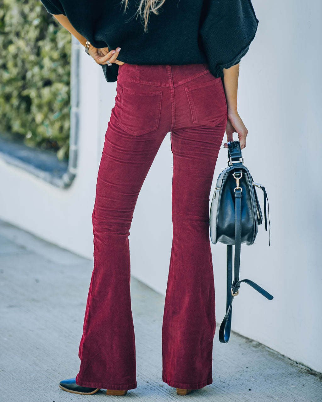 Ariyah - Flared Corduroy Trousers