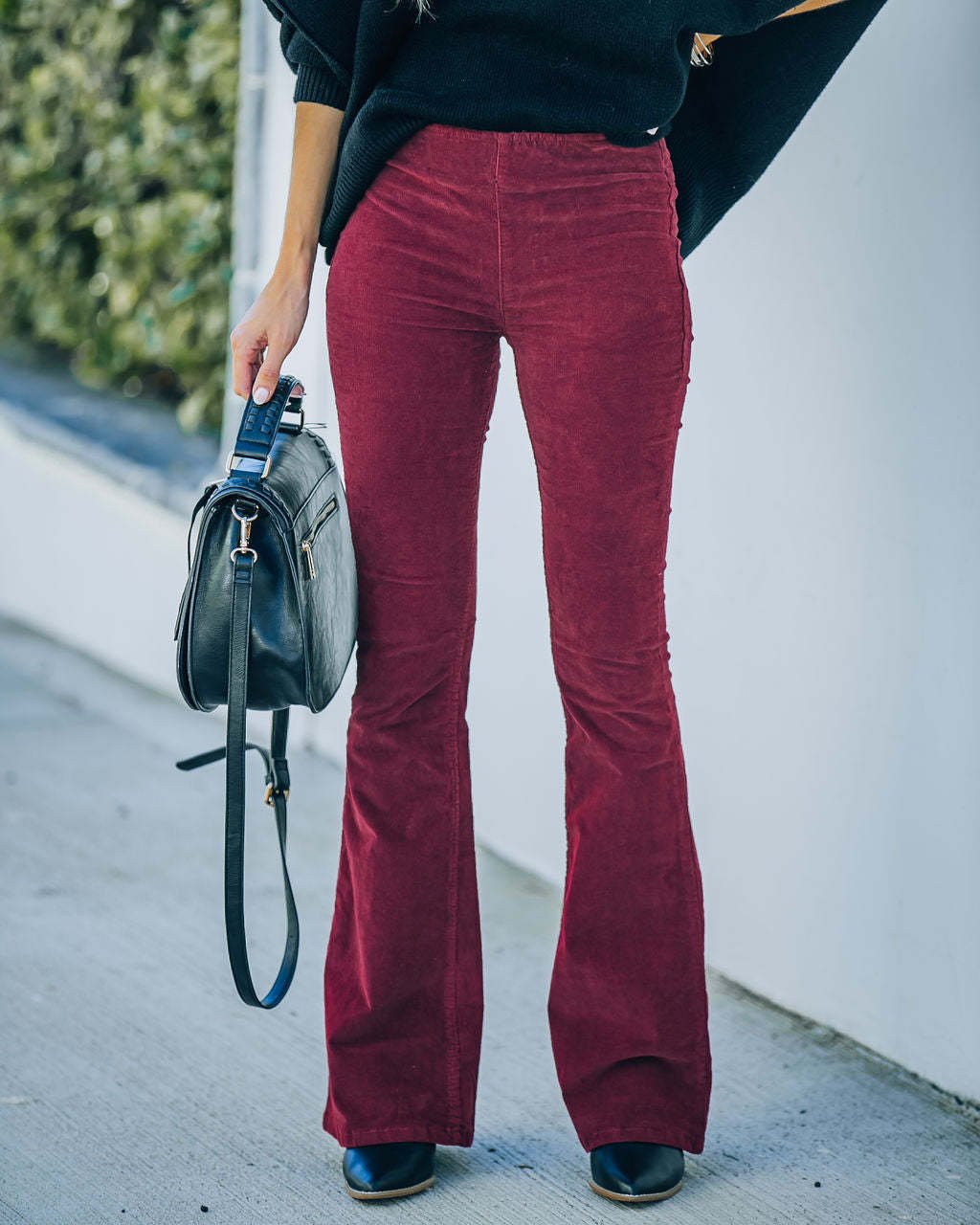 Ariyah - Flared Corduroy Trousers