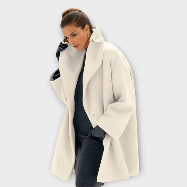 Sofia – Elegant Coat for the Cold Season