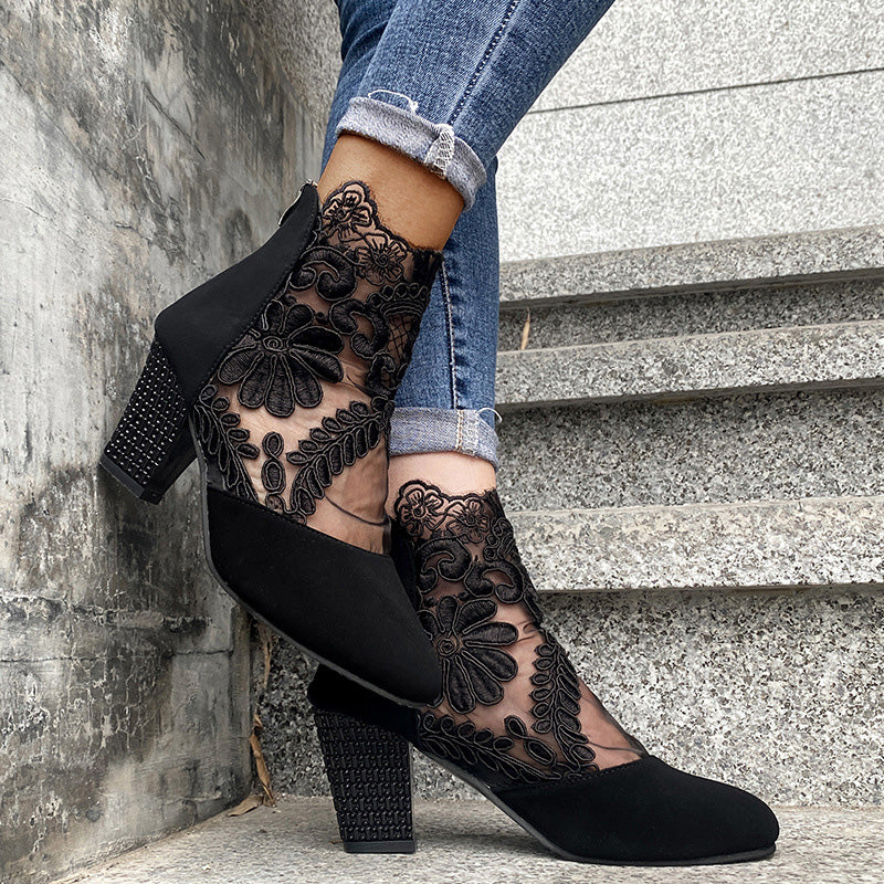 Ula™ - Lace-up Ankle Boots